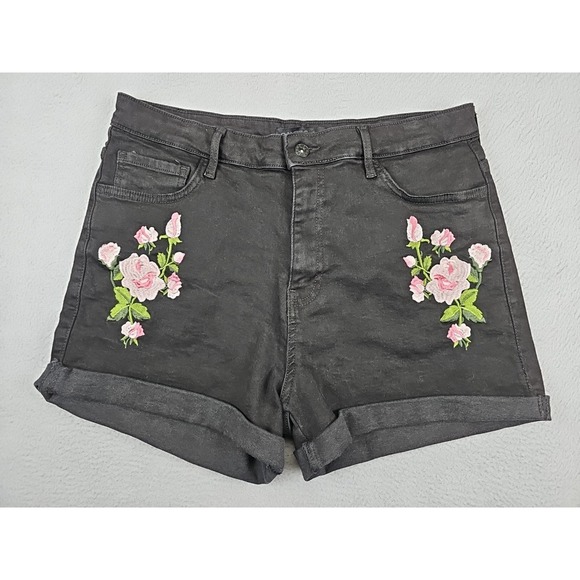 Guess Pants - Guess Denim Shorts Pink Floral Embroidery Women's Size 31 Black High Rise Cuffed